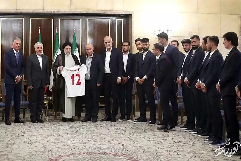 تصاویر - بدرقه ملی پوشان فوتبال با حضور رئیسی